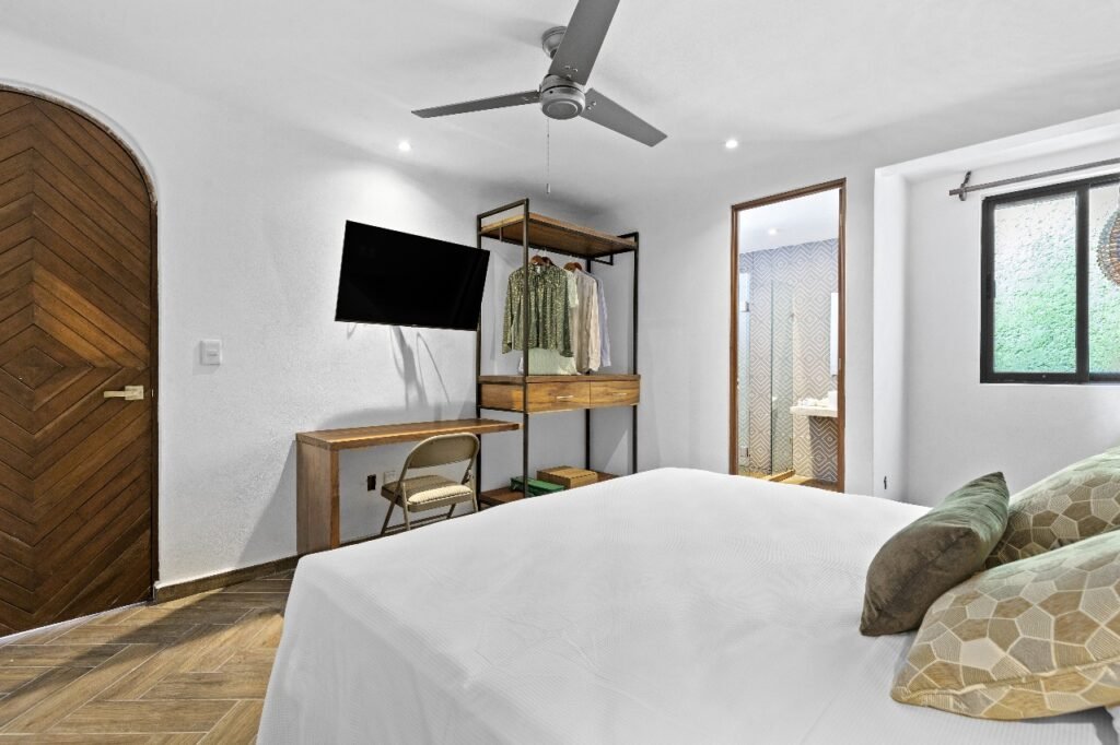 WhatsApp Image 2025-08-20 at 22.14.16